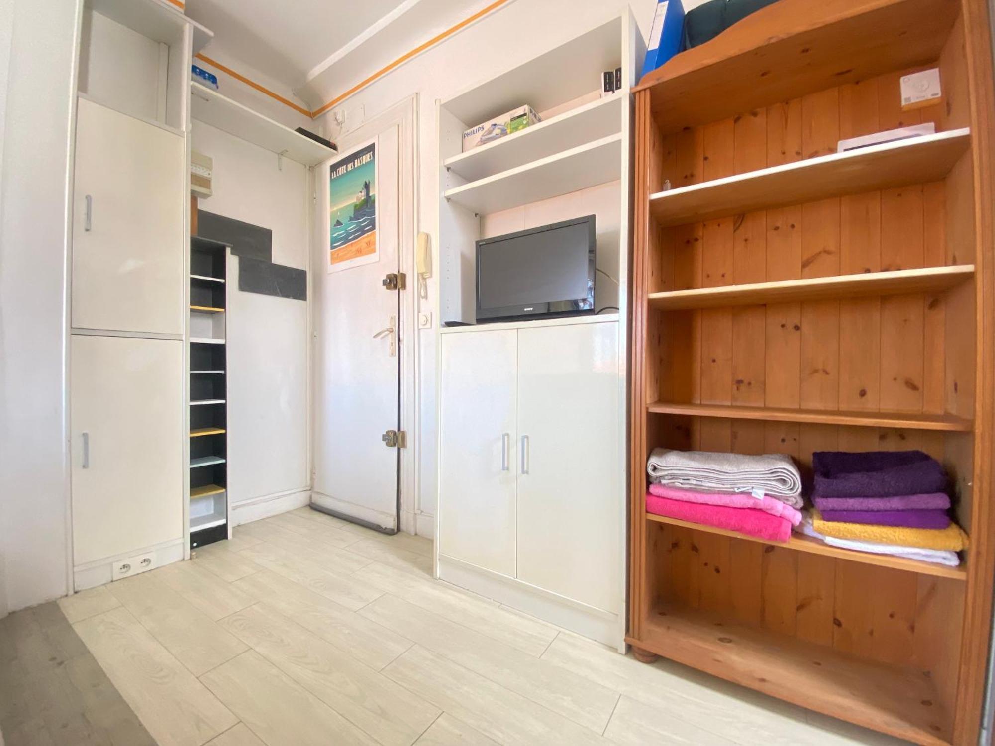 Studio 200 Metres Plage -Cote Des Basques-, Биариц Екстериор снимка